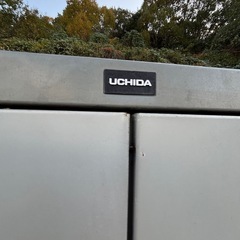 内田洋行　スチール書庫 書庫 開き戸タイプ　の画像