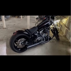 ハーレーロッカーcカスタムの画像