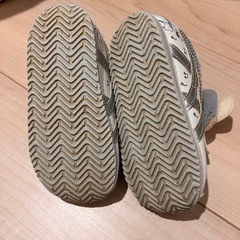 ミッキー100thアシックス14.0の画像