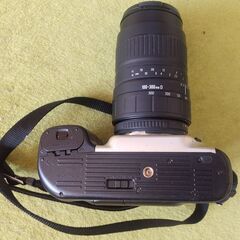 オートフォーカス一眼レフカメラの画像