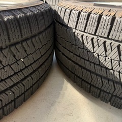 17インチ スタッドレスタイヤ アルミホイールセットの画像