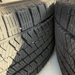 17インチ スタッドレスタイヤ アルミホイールセットの画像