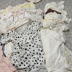 大量ベビー服まとめ売りの画像