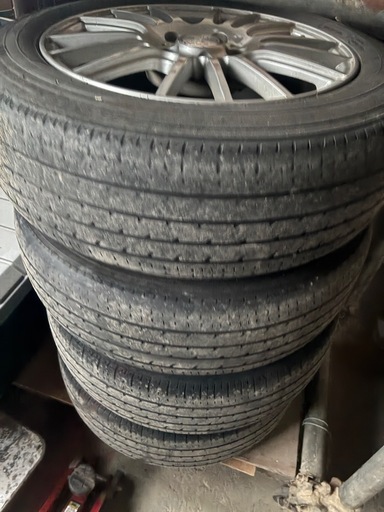 185\60-15 アルミセットシエンタ