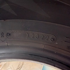 バリ溝 スタッドレス 175/70/R14
の画像