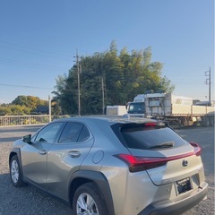 レクサス　UX200の画像