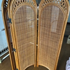 籐の衝立の画像