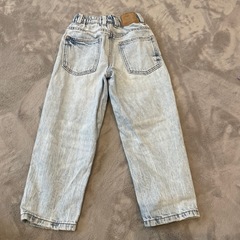 ZARA デニムぱパンツの画像