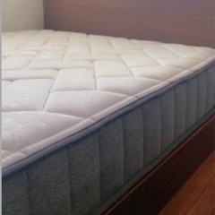 使用感セミダブルマットレスの画像