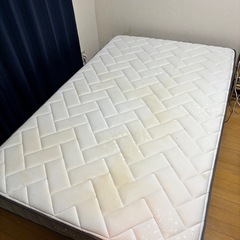 使用感セミダブルマットレスの画像