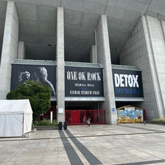 プロ志向バンド　Gt,Ba,Dr募集　17〜20歳