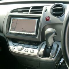 ❑全国自社ローン対応❑      ●平成18年9月登録ホンダストリームXの画像