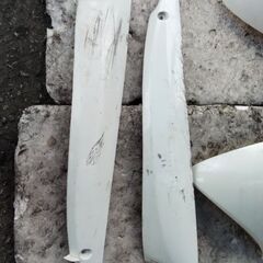 ビーノ　SA37J 純正　左右　ボディカバー、サイドモールの画像