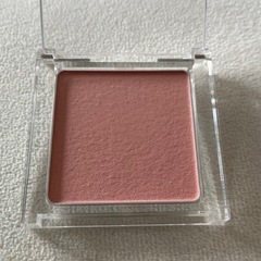 ミュアイス　チークの画像