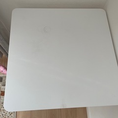 テーブルの画像