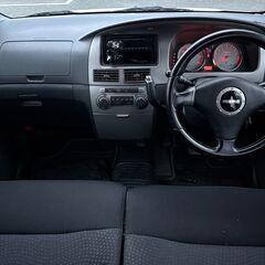 17年 ムーブ L152S 後期 車検2年付き 乗り出し です  グレード　カスタムRS JBターボ  個人的には年式割に状態はいいと思います  目立つキズや不具合など今のところ無いようで  ターボも効いてエアコンも冷えてます  あくまで旧車とご理解の上ご検討下さい 早い者勝ち 値引き不可の画像