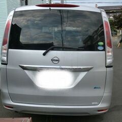 ❑全国自社ローン対応❑       ●平成24年10月登録日産セレナ20G 4WDの画像