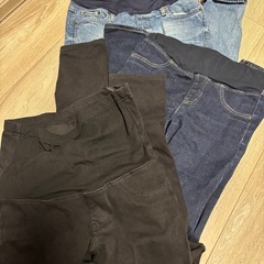 【美品】ベビーベッド バウンサー ベビーバス 妊婦＆子育て用品2/3の画像