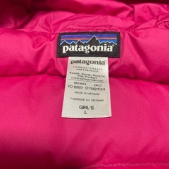 パタゴニアダウンジャケット　ガールズlL　の画像