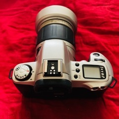 Canon 一眼レフカメラ+Tamronレンズ+SLIK三脚の3点セットの画像