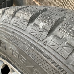 ライズ　ロッキー　冬用195/65R164本　ナビ6 グッドイヤー　深溝の画像