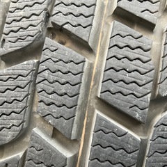 ライズ　ロッキー　冬用195/65R164本　ナビ6 グッドイヤー　深溝の画像