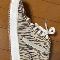 カンペール  IMAR COPA / ハイカットシューズ （ブラックxアイボリー）の画像