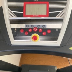 ランニングマシーン/使用少/フィットネス/運動/の画像