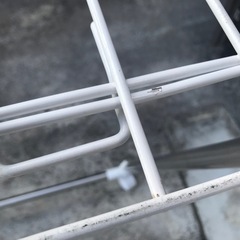 折りたたみ式X型物干しスタンド　キャスター付きの画像