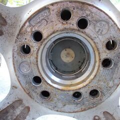 16インチ　215 65 R16 ５穴マルチアルミホイール 4本 タイヤ付ですが交換時期ですの画像