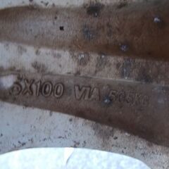 16インチ　215 65 R16 ５穴マルチアルミホイール 4本 タイヤ付ですが交換時期ですの画像