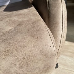 【お譲り先決まりました】テレビ、ゲーミングチェアセットの画像