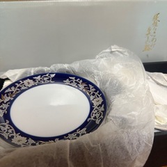 【新品・未使用】お皿5枚セットの画像