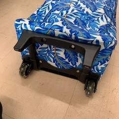 美原店　キャリー　タイヤ付きの画像