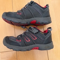 keen トレッキングシューズ キッズ 18.5cmの画像