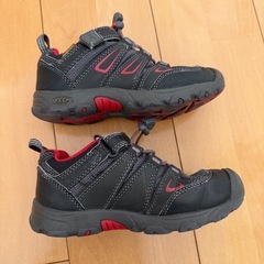 keen トレッキングシューズ キッズ 18.5cmの画像