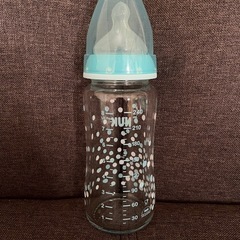 NUK 哺乳瓶　ガラス製の画像