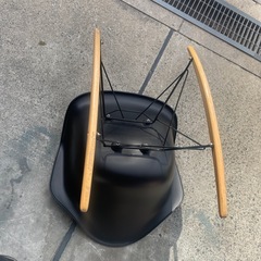 ロッキングチェア　ブラック
の画像