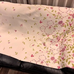 カーテン ドレープカーテン 大 ディズニー ベルメゾン 花 草 アイボリーの画像