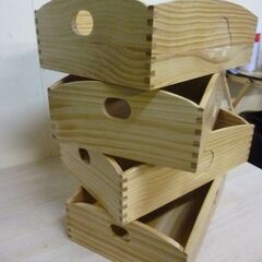 未使用/新品　木製4箱　おもちゃばこ　玩具箱　引き出しの画像