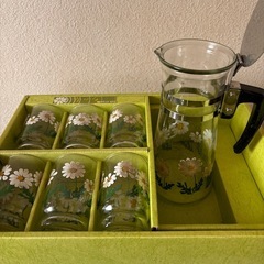 レトロな水さしグラスセットの画像