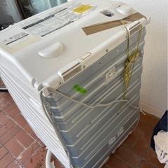 ドラム式洗濯機の画像