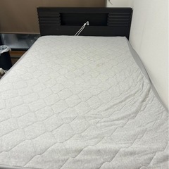 セミダブルベッドマットレス
付きの画像