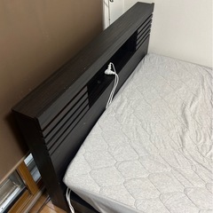 セミダブルベッドマットレス
付きの画像