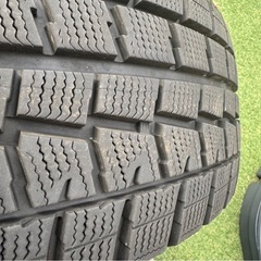 スタッドレスタイヤの画像