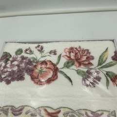 花柄タオルケット145 × 190 cmイエロー×ホワイト　の画像