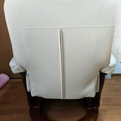 中古美品＜タマリビング(Tamaliving) パーソナルチェア　ニース＞リクライニングソファチェアの画像