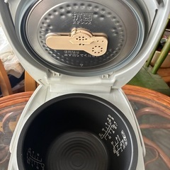 東芝炊飯器の画像