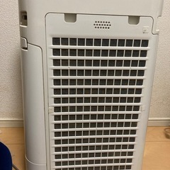 加湿もできる空気清浄機の画像