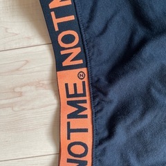 キッズロゴ入りセットアップ　クロップド丈　Mの画像